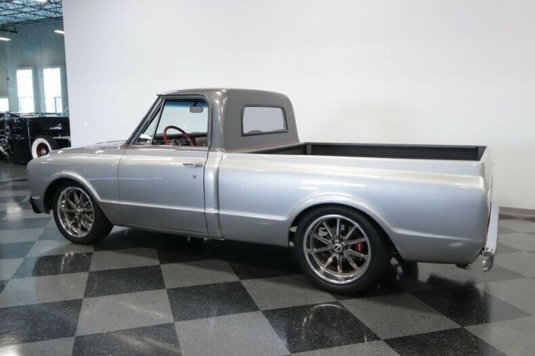 1967 Chevrolet C-10 Restomod - photo 10