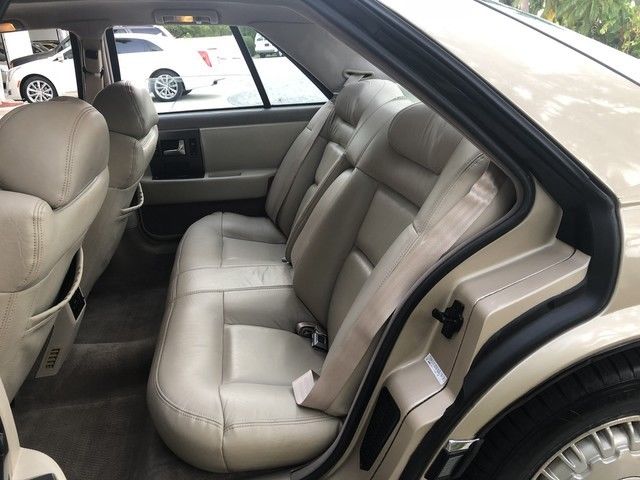 1992 Cadillac Seville - photo 13