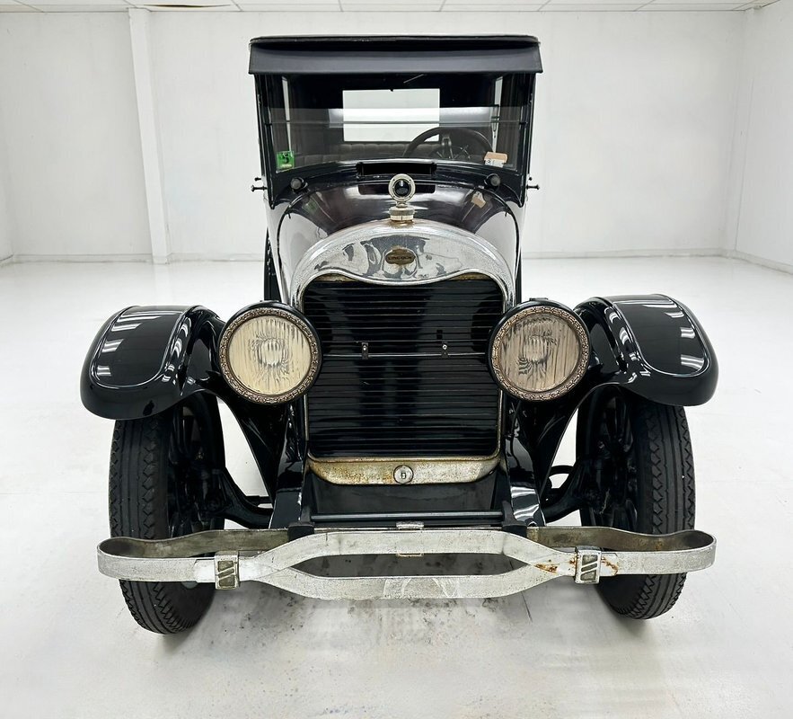 1922 Lincoln Model 117 Brunn Sedan - photo 8