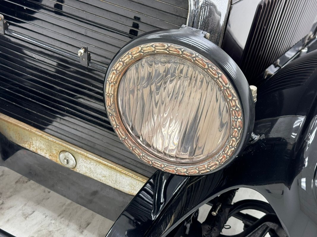 1922 Lincoln Model 117 Brunn Sedan - photo 9
