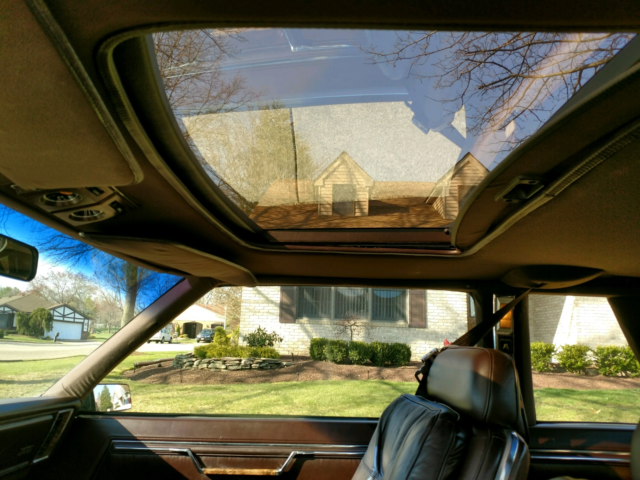 1981 Chrysler Imperial - photo 6
