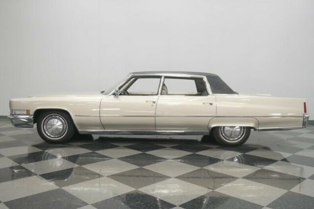 1970 Cadillac Fleetwood Brougham - photo 8