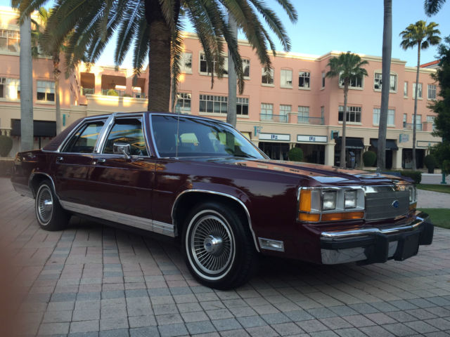 1990 Ford Crown Victoria LTD - photo 2