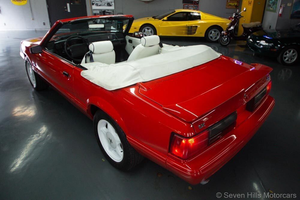 1992 Ford Mustang Very Low Miles, EXCELLENT CONDITION - photo 8