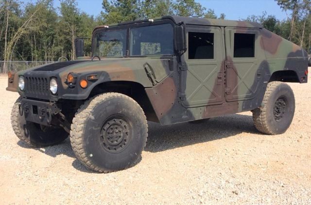 M1025 HUMVEE Slant back (1987) with .50 cal replica and mount 1987 Other Makes