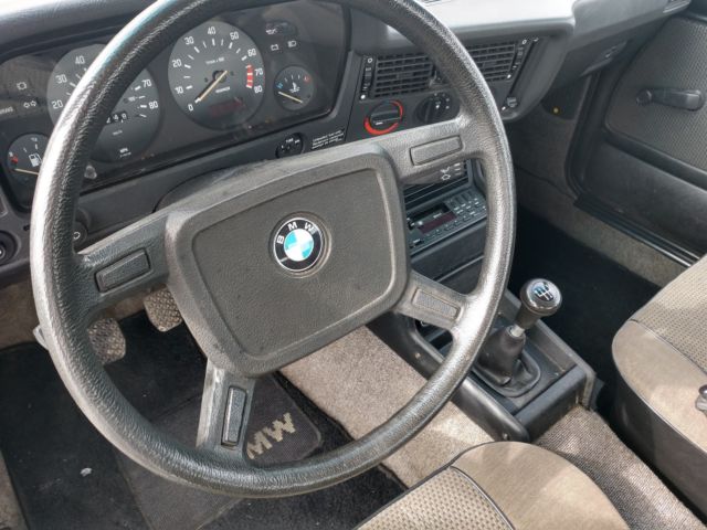 1982 BMW 3-Series - photo 8