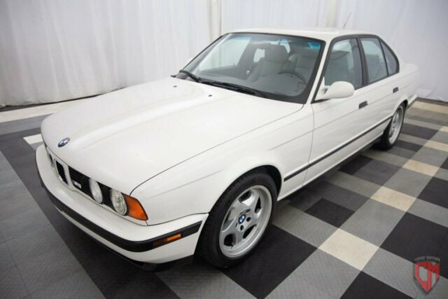 1993 BMW 5-Series M5 - photo 4