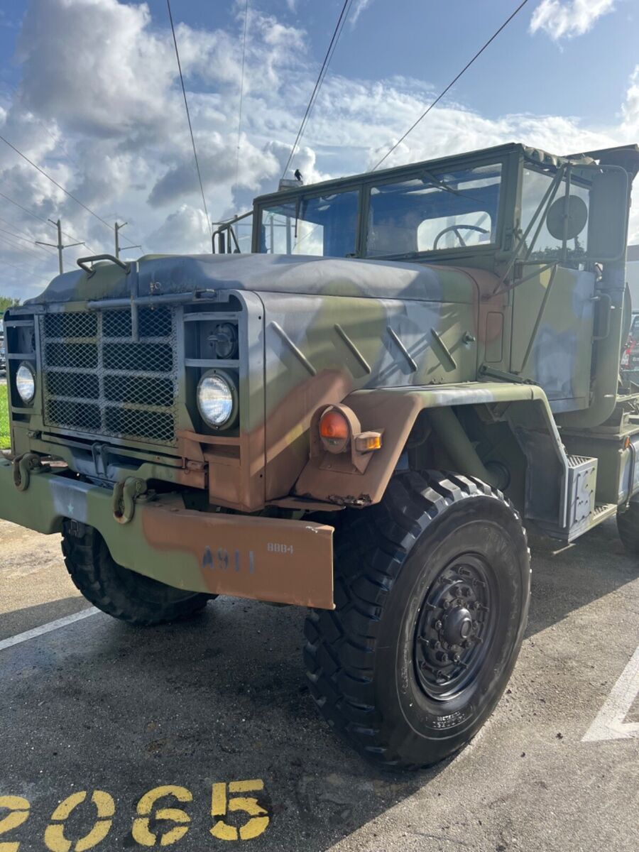 1980 AM General HMMWV (Humvee) M931A1 6x6 5 Ton Semi Truck - photo 2