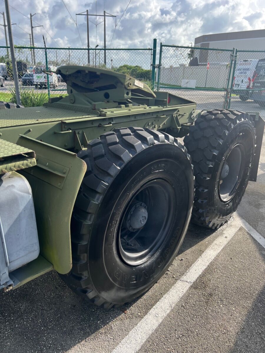 1980 AM General HMMWV (Humvee) M931A1 6x6 5 Ton Semi Truck - photo 8