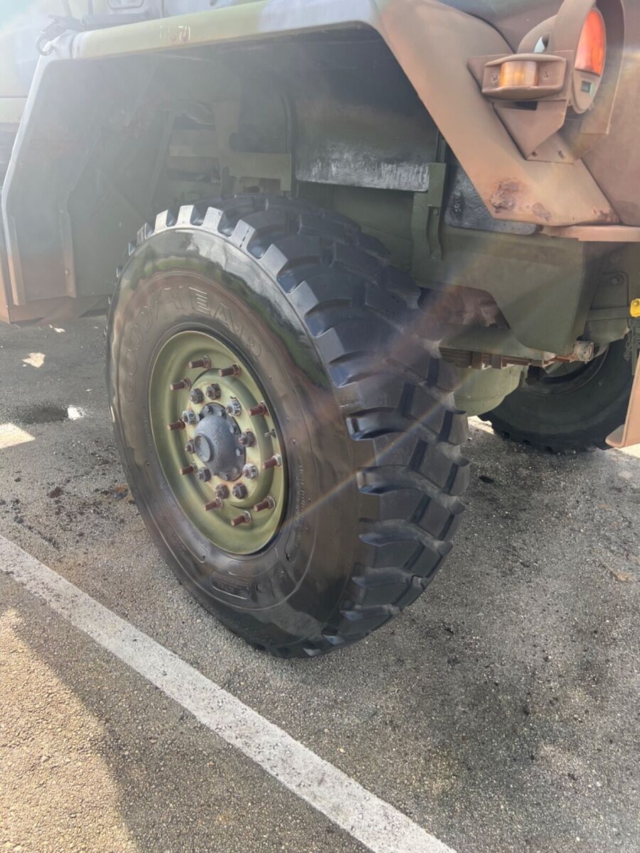 1980 AM General HMMWV (Humvee) M931A1 6x6 5 Ton Semi Truck - photo 9