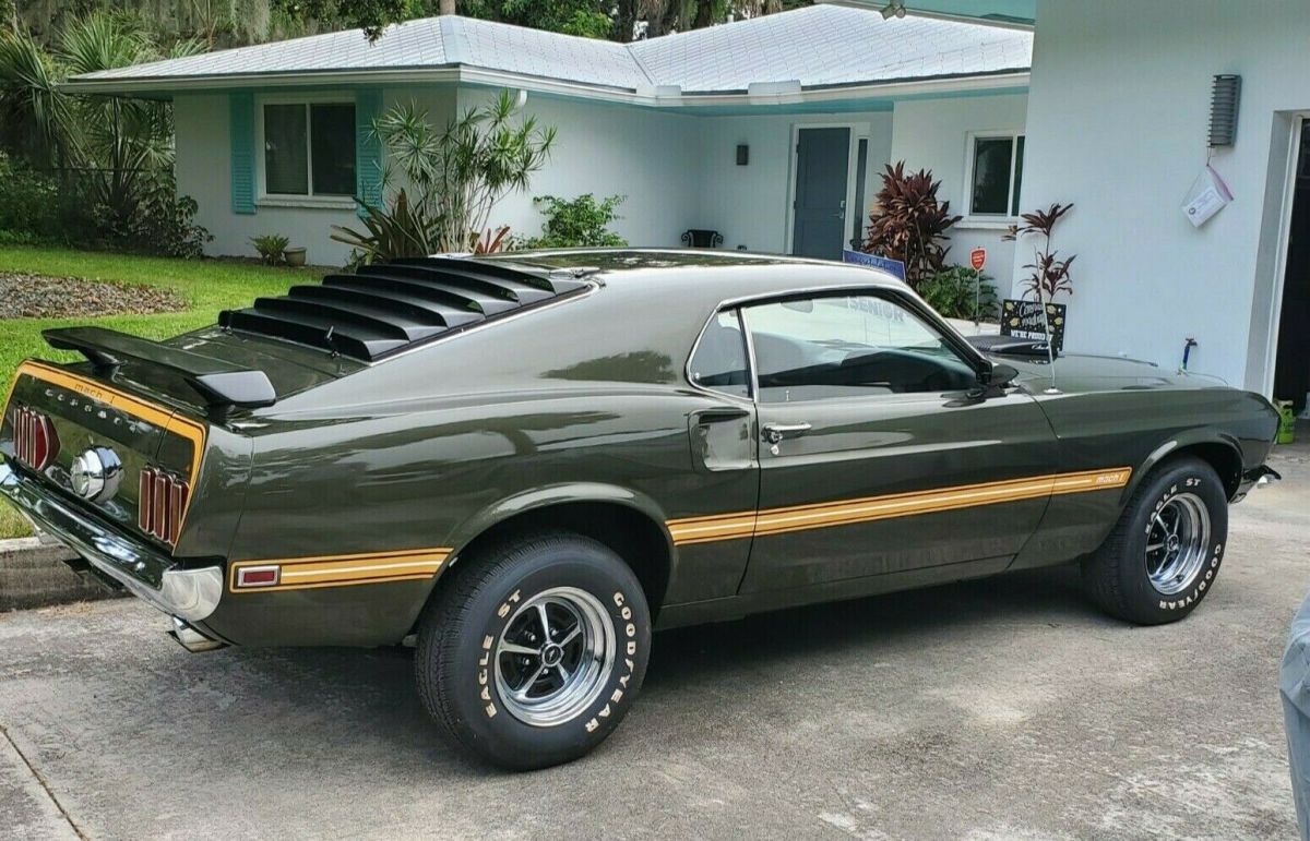 Mach 1 428 Cobra Jet R Code Black Jade Green Fastback Sportsroof no Shelby GT 1969 Ford Mustang