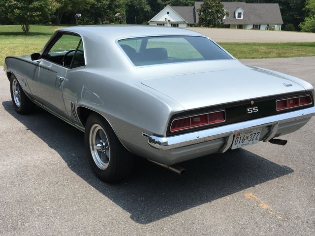 1969 Chevrolet Camaro SS L78 - photo 2