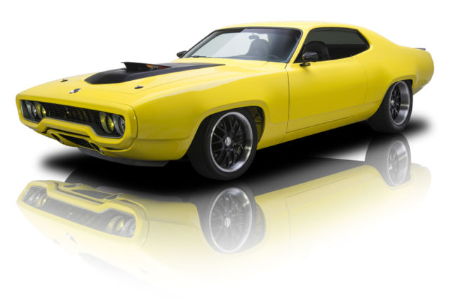 Magazine Featured Rotisserie Built Satellite Pro Touring 6.1 EFI HEMI V8 A727 1972 Plymouth Satellite
