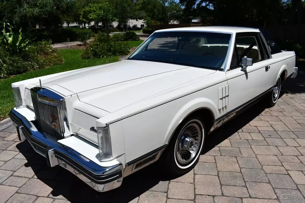 Magnificent 1980 Lincoln Continental Mark VI 351 Auto AACA Senior & Jr Winner 1980 Lincoln Continental Mark VI 351ci Auto 28,768 Actual Mi