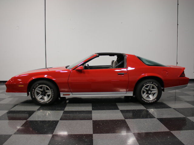 1982 Chevrolet Camaro Z/28 - photo 2