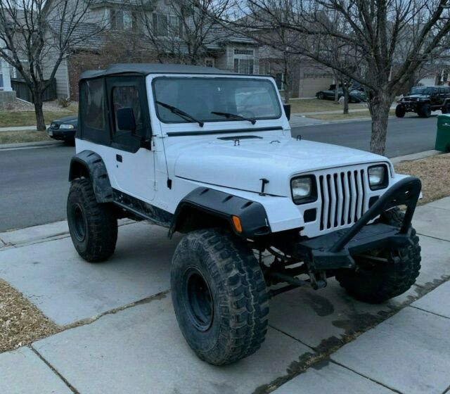 Make your offers! 4.0 Auto Jeep Wrangler done right! Ask your questions! 1994 Jeep Wrangler SE
