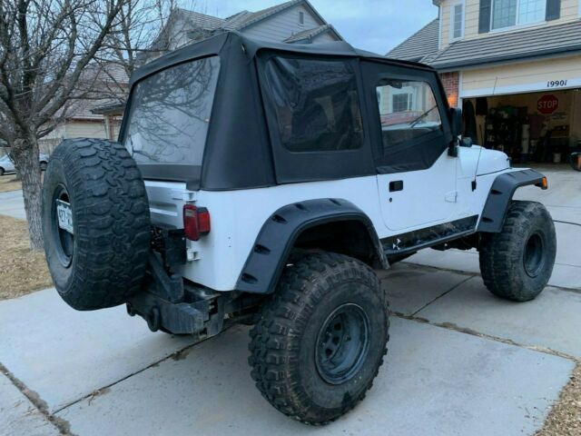 1994 Jeep Wrangler SE - photo 2