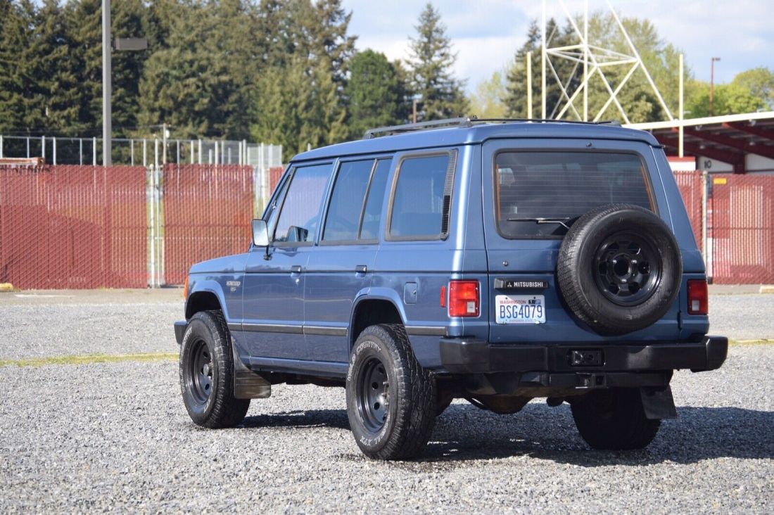 1991 Mitsubishi Montero - photo 8