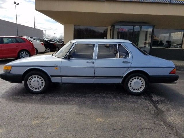 1987 Saab 900 Base - photo 8
