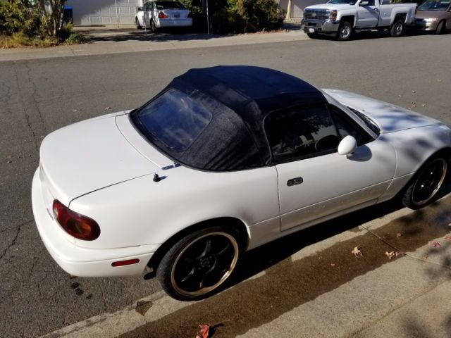 1990 Mazda MX-5 Miata 5-Speed - photo 8