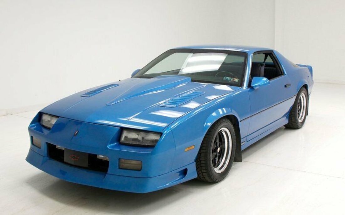 Mariner Blue Paint/350ci V8/Tremec 5-Speed/Unique Car 1983 Chevrolet Camaro Berlinetta