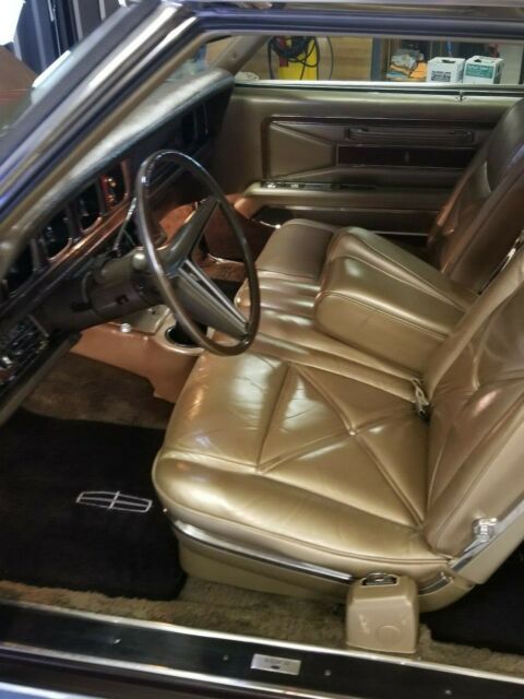 1970 Lincoln Continental mrk III - photo 2