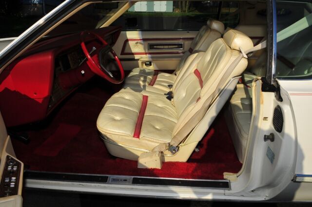 1975 Lincoln Continental - photo 7