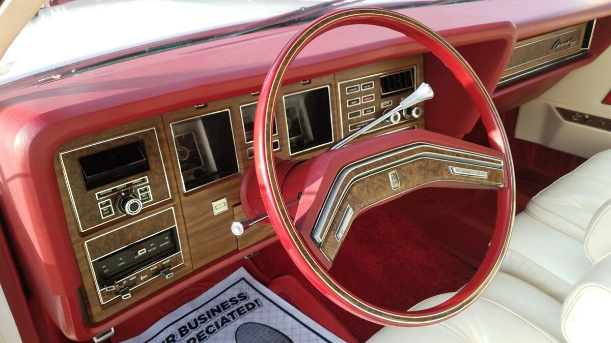 1975 Lincoln Continental - photo 10