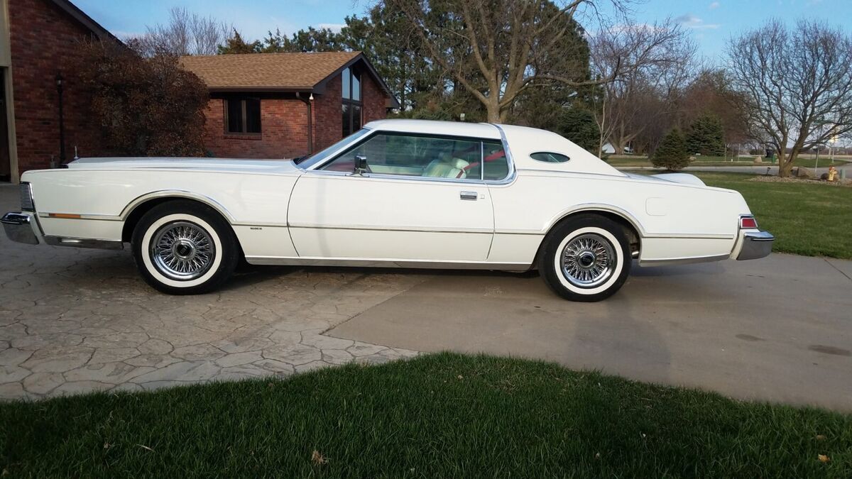 1975 Lincoln Continental - photo 3