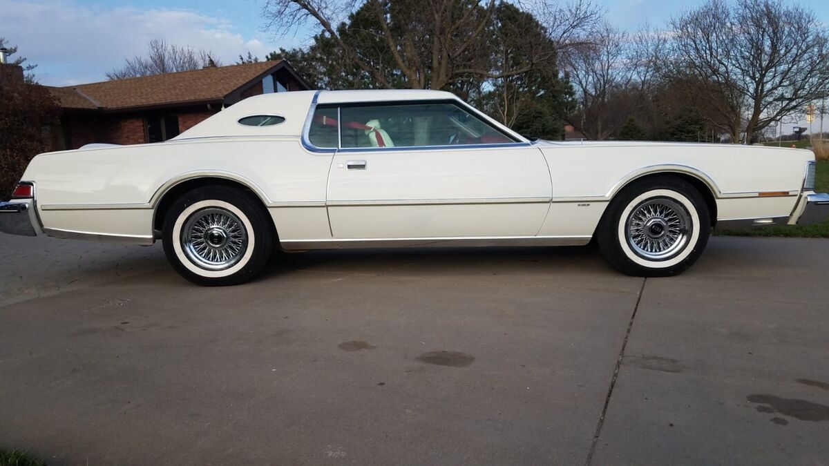 1975 Lincoln Continental - photo 4