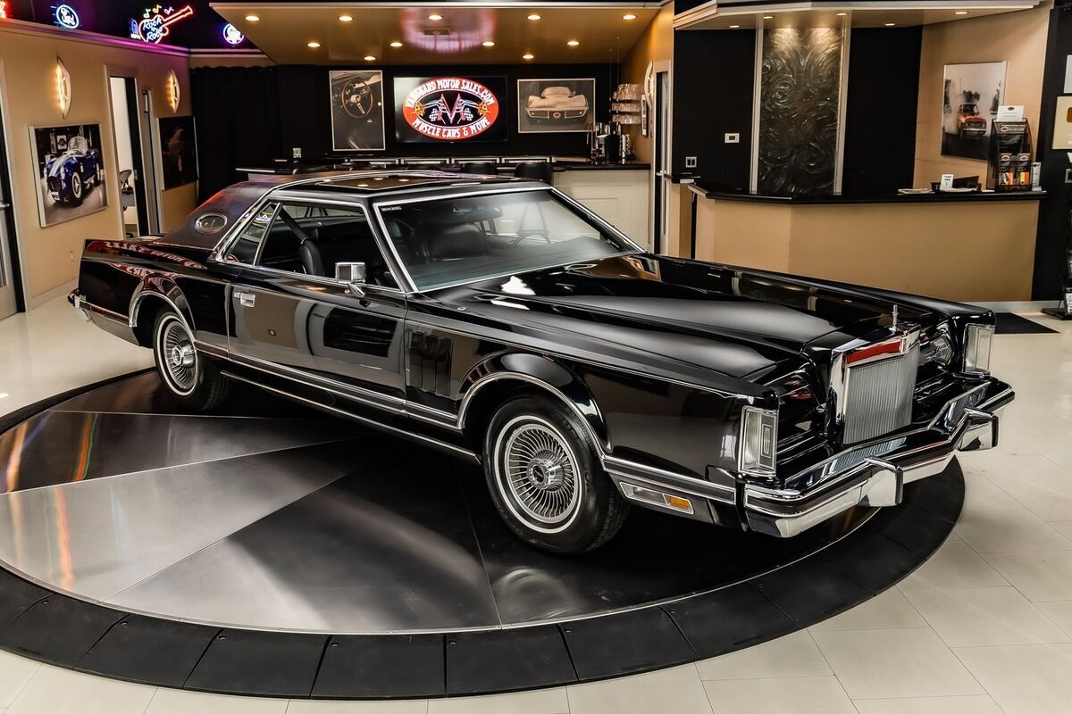 1979 Lincoln Continental Mark V - photo 11