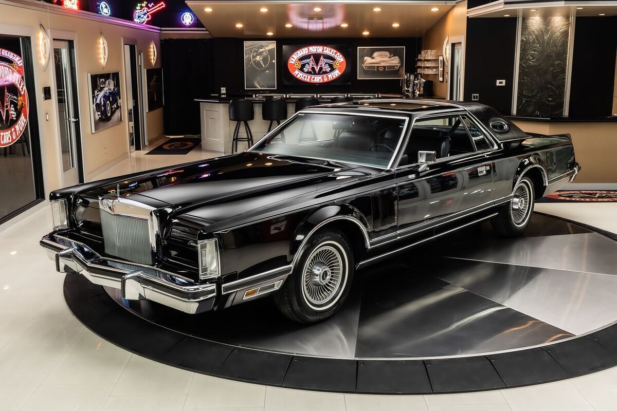 1979 Lincoln Continental Mark V - photo 6