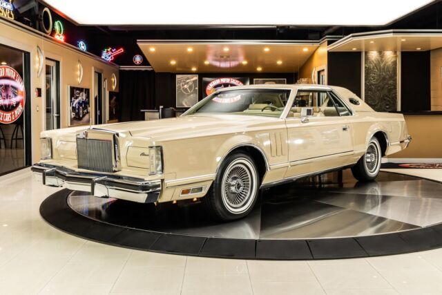 Mark V! 22k Miles, # Matching Drivetrain, 460ci V8, C6 Automatic, PS, PB, A/C 1978 Lincoln Continental Mark V