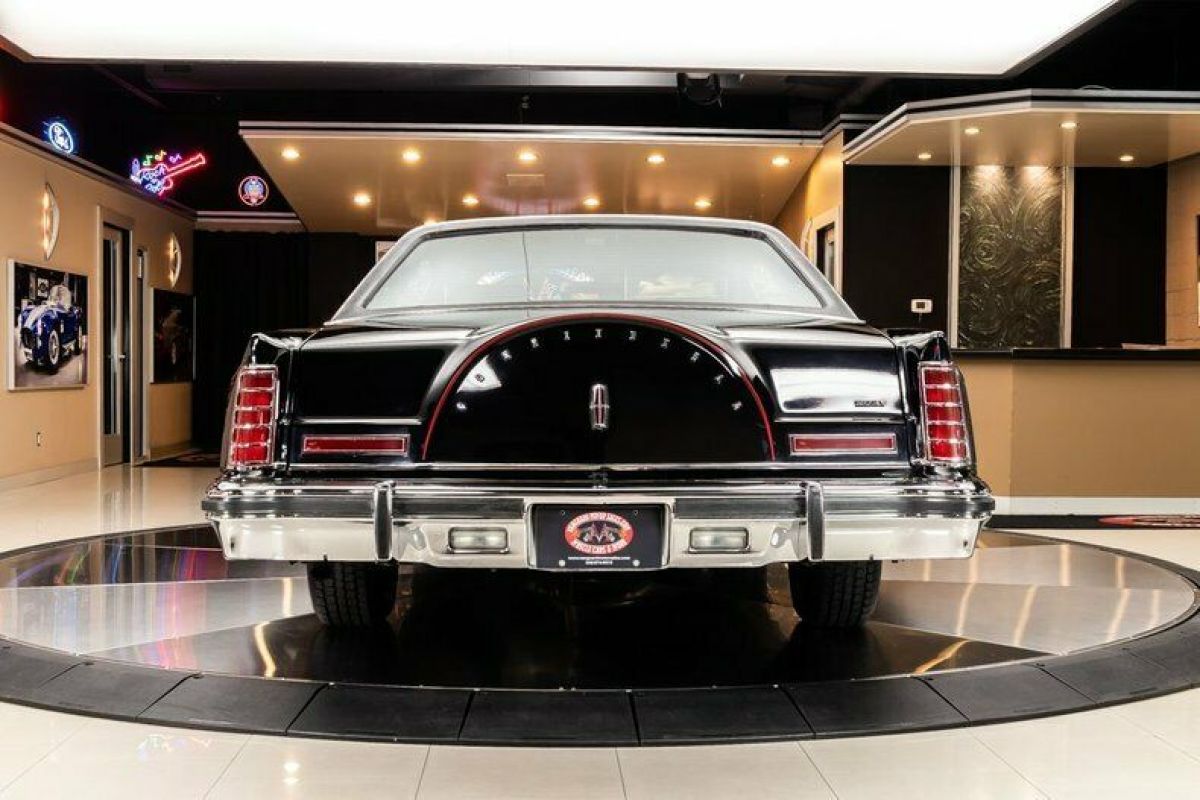 1979 Lincoln Mark V - photo 13