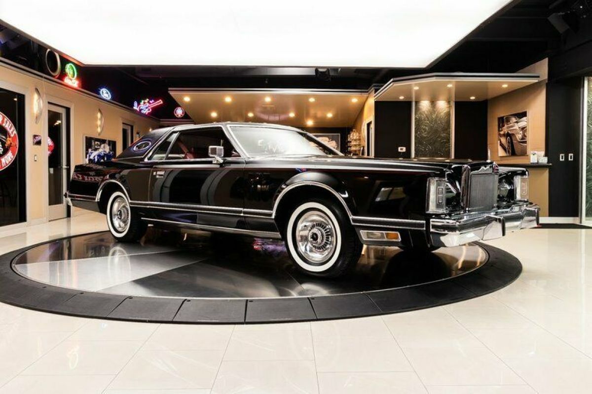 1979 Lincoln Mark V - photo 8
