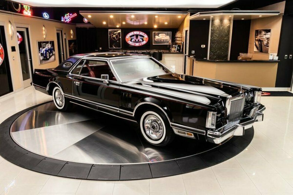 1979 Lincoln Mark V - photo 9