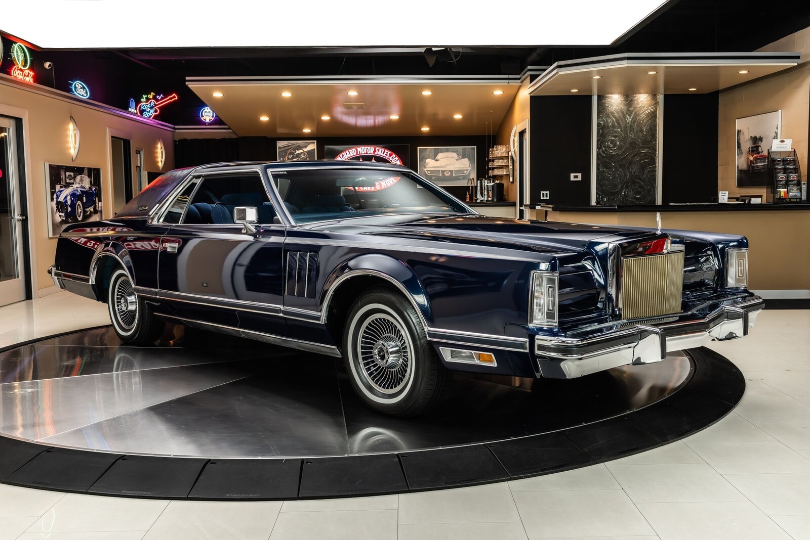 1979 Lincoln Continental Mark V Collector's Series - photo 10