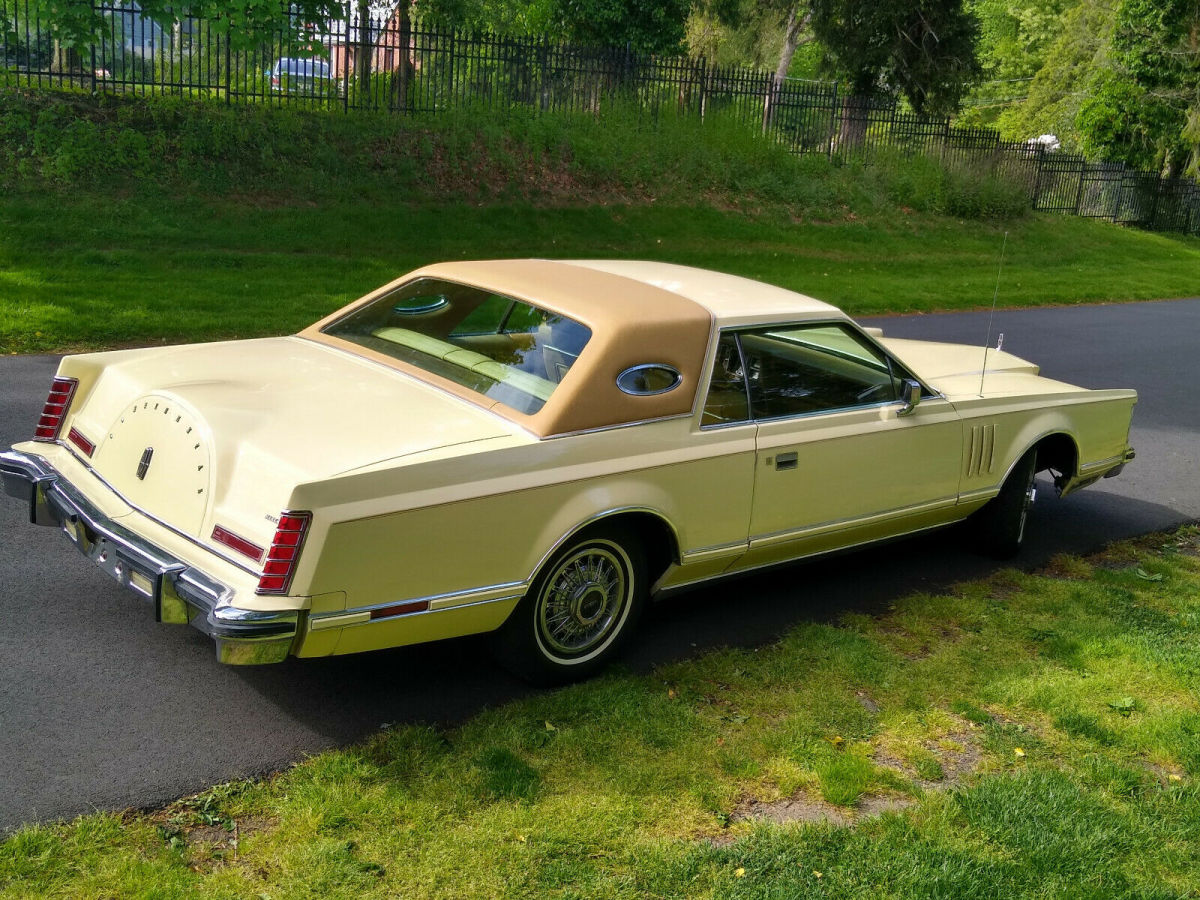 1977 Lincoln Continental - photo 6