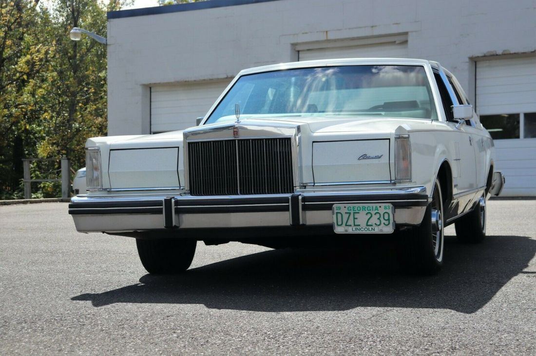 1983 Lincoln Continental - photo 9