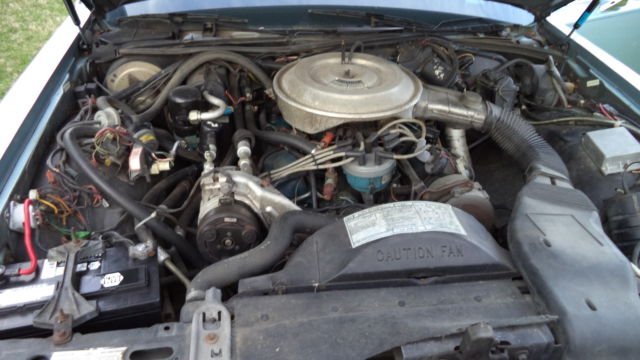 1982 Lincoln Mark Series base 4 door sedan - photo 10