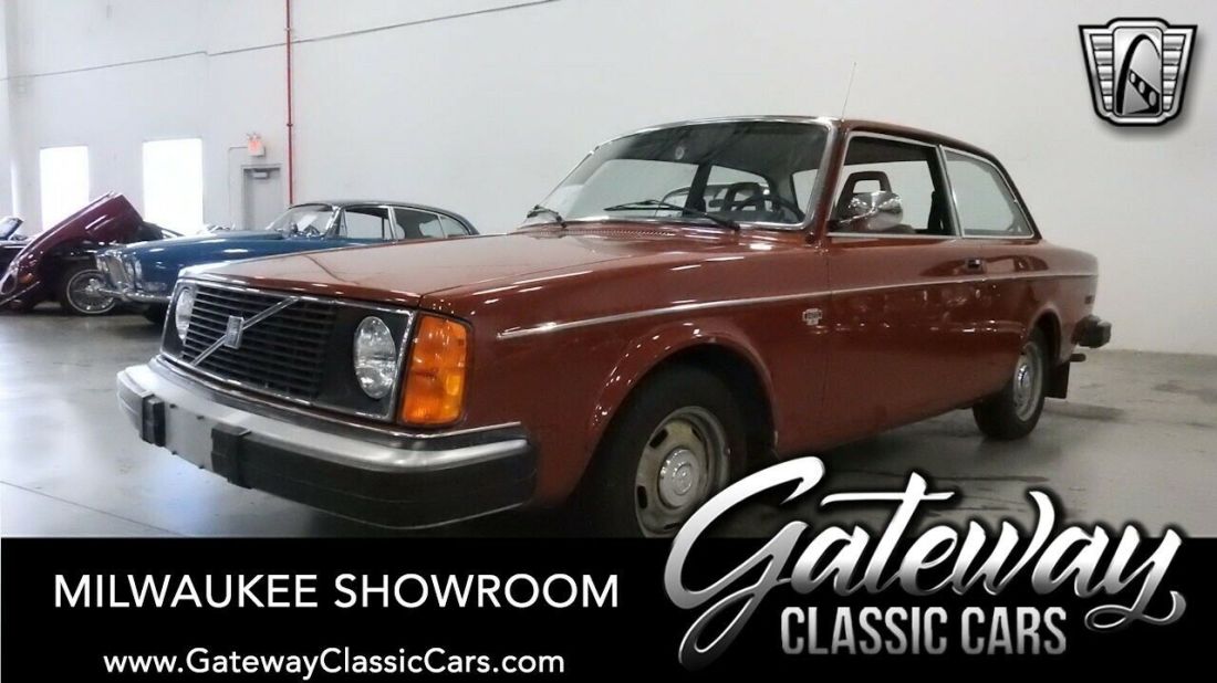 Maroon 1978 Volvo 242 2 Doors 2.0 I4 3 Speed Auto Available Now! 1978 Volvo 242