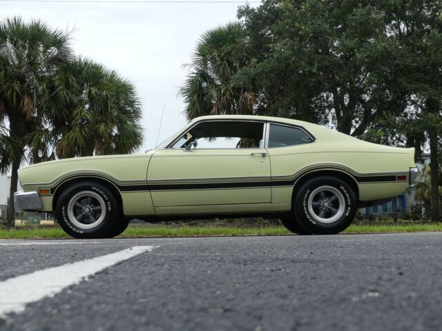 1976 Ford Maverick - photo 13