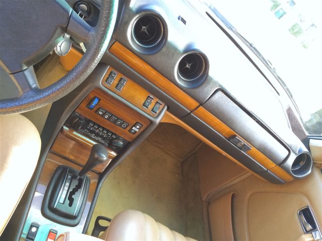 1983 Mercedes-Benz 300-Series 300TD - photo 10