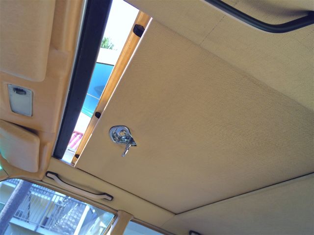 1983 Mercedes-Benz 300-Series 300TD - photo 7