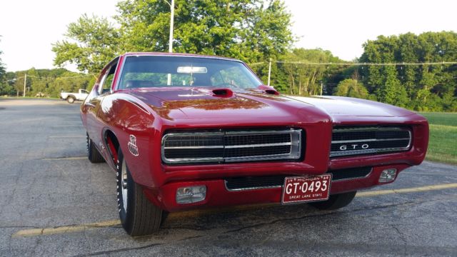 1969 Pontiac GTO The Judge - photo 12