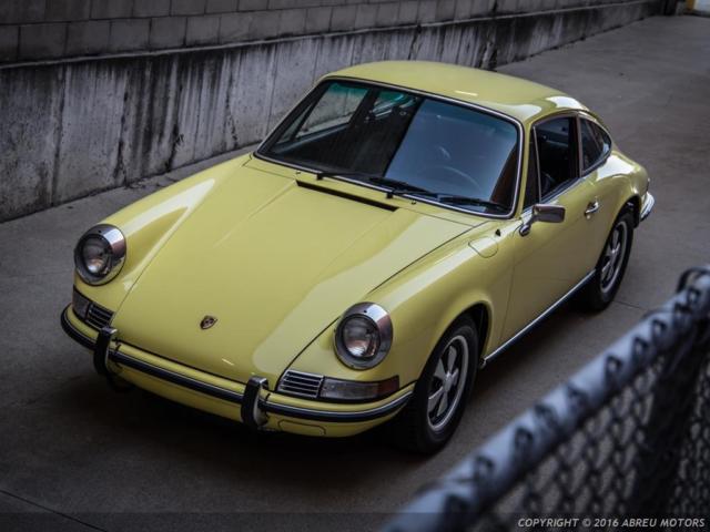 Matching Numbers "Concours." - Factory a/c - 84439 Original Miles - COA - 1972 Porsche 911