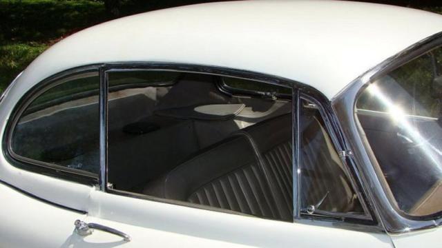 1960 Jaguar XK - photo 6