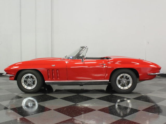 1966 Chevrolet Corvette Convertible - photo 2