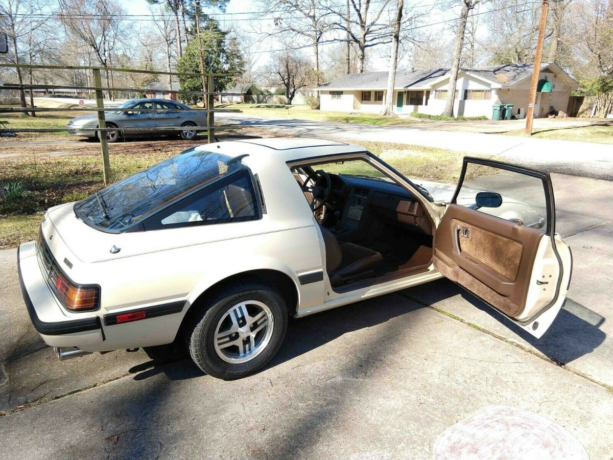 1985 Mazda RX-7 - photo 4