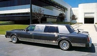Maya Angelou's 1985 Lincoln Custom limousine - Author/Civil Rights Activist 1985 Lincoln Limosine - custom Town Car